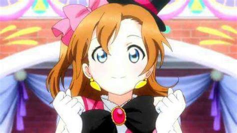 Kousaka Honoka | Wiki | •Anime• Amino