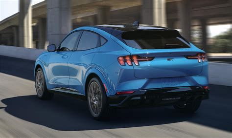 The 2021 Ford Mustang Mach-E all-electric SUV | Electric Hunter