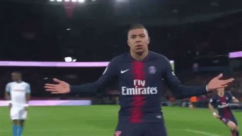 Kylian Mbappe Parijs GIF - KylianMbappe Parijs Goal - Discover & Share GIFs