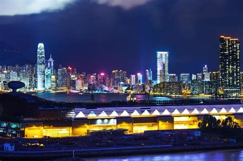 Premium Photo | Hong kong skyline at night