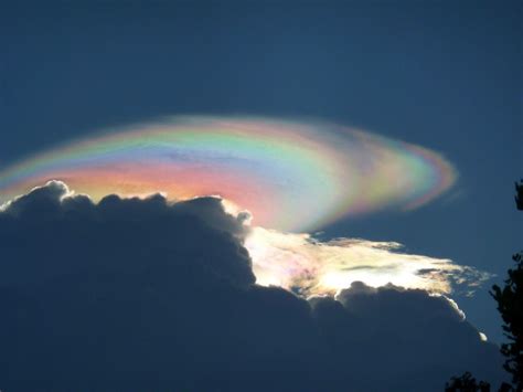 Cloud Iridescence Wallpapers - Top Free Cloud Iridescence Backgrounds - WallpaperAccess