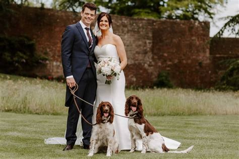 How Do I Include My Dog In My Wedding