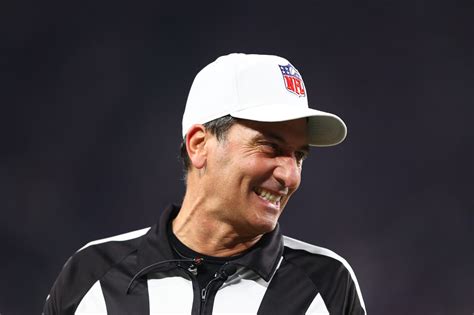 Gene Steratore, ref behind the Dez catch controversy, retires from NFL - SBNation.com