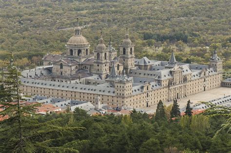 Monasterio de El Escorial: Octava maravilla del mundo - Pluss es