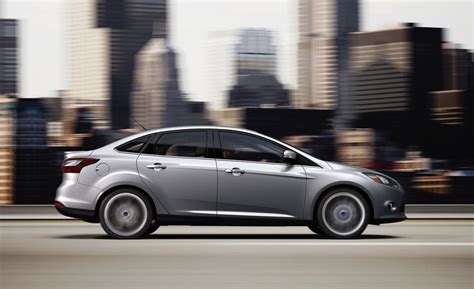 2013 Ford Focus Titanium - news, reviews, msrp, ratings with amazing images