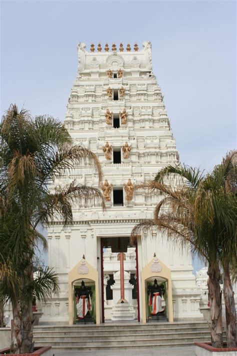 MALIBU HINDU TEMPLE - The Complete Pilgrim - Religious Travel Sites