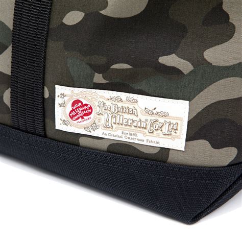 Wax Shoulder Bag 'Ranger Camo - British Millerain'