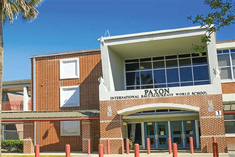 Partnership between UF and Paxon bring up new slew of doctors