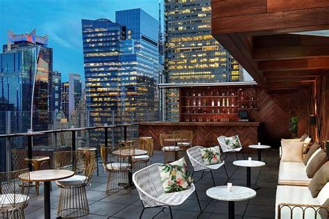 DOUBLETREE BY HILTON NEW YORK TIMES SQUARE WEST: UPDATED 2023 Hotel Reviews, Price Comparison ...