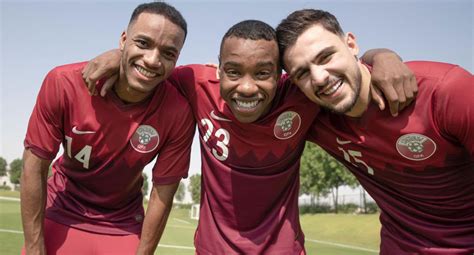 Qatar 2020-21 Nike Kits (Home & Away) - Todo Sobre Camisetas