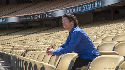 Joel Osteen's Lakewood Church reportedly repaying PPP loan - Houston ...