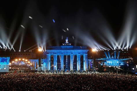 Germany: See the 25th Anniversary of the Berlin Wall's Fall | TIME