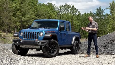 2020 Jeep Gladiator Mojave 4X4 Review By Car Critic Steve Hammes