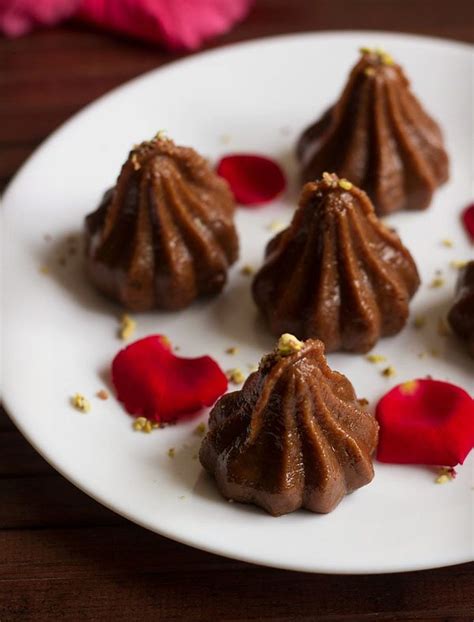 chocolate modak recipe, how to make chocolate modak recipe