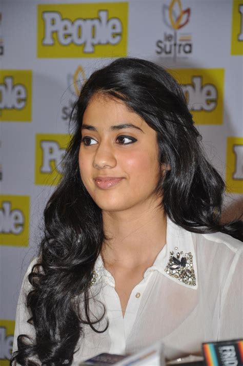 Jhanvi Kapoor Cute Photos | Veethi