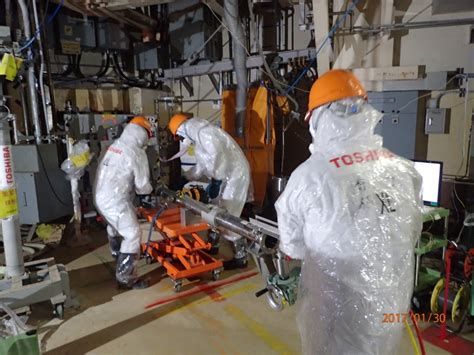 Proud workers at Fukushima No. 1 nuke plant risk deadly radiation danger - The Mainichi