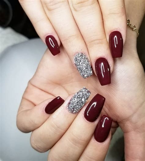 #nailart #nails #nailpolish #naildesigns #maroon #silver #silverglitter Maroon Nail Designs ...