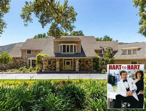 The "Hart to Hart" House For Sale in California - Hooked on Houses | Hart house, American ...