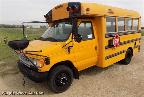 2003 Ford Econoline E350 Super Duty school bus in Concordia, KS | Item ...