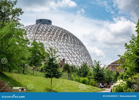 Desert Dome Henry Doorly Zoo Omaha At Night Editorial Photo ...