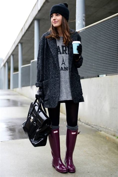 Loved this outfit | Street style outfits winter, Rainboots outfit, Fashion