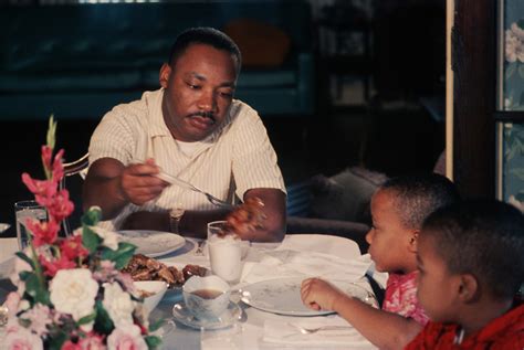 PARROT EYE..: Memorable Family Pictures of Martin Luther King Jnr