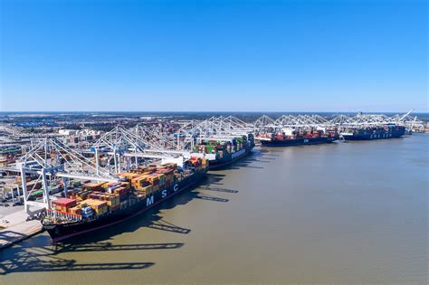 Port of Savannah cargo volumes dip 19% YoY in October | Supply Chain Dive