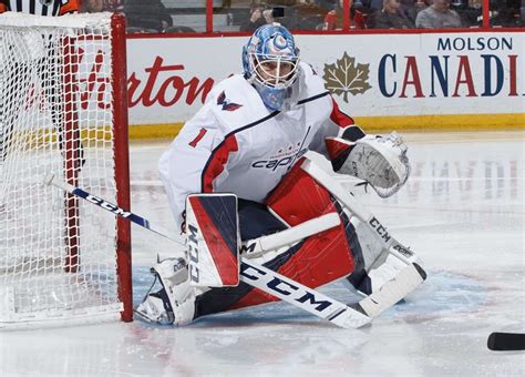 OTTAWA, ON - DECEMBER 22: Pheonix Copley #1 of the Washington Capitals tends net against the ...