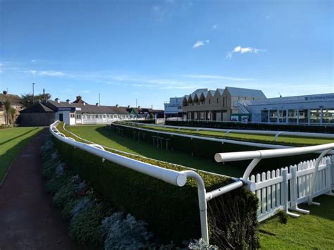 catterick racecourse - elliott architects Ltd