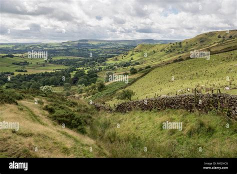 Chinley and peak district hi-res stock photography and images - Alamy