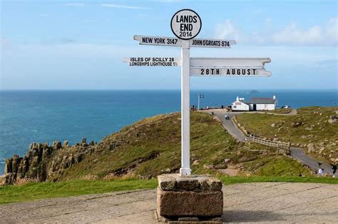 Happy St Piran's Day! 10 fabulous Cornish beaches you need in your life - Mirror Online