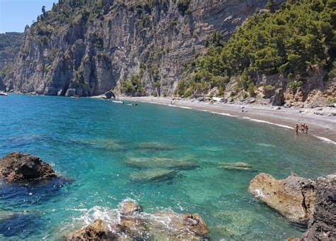 Tutte le spiagge di Punta Campanella – TraghettiUp – Blog di Viaggi