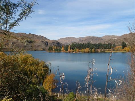 Photographing Central Otago in Autumn | Jonistravelling Travel Blog