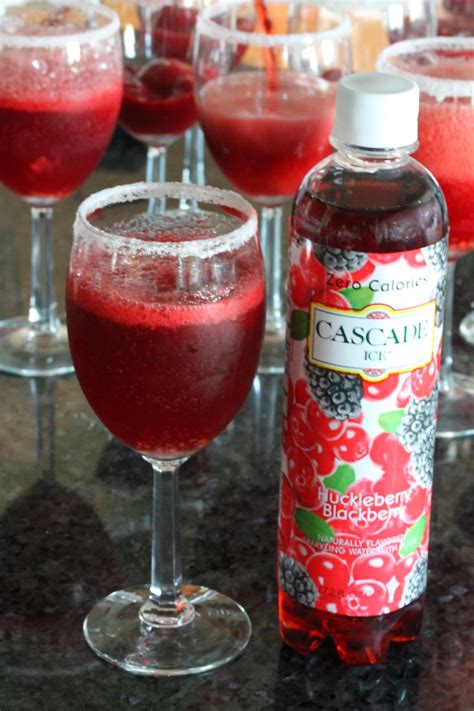 Low-Calorie Sugar-Free Fancy Berry Drink with Cascade Ice - Cafe Delites