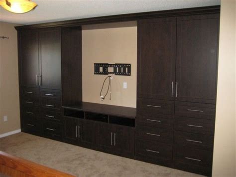 Wardrobe With Tv Stand | California Closets | Bedroom Decorating ...