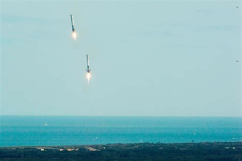 SpaceX Falcon Heavy Launches for the First Time From Cape Canaveral