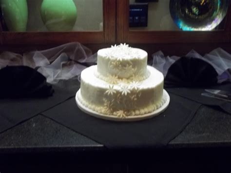 wedding cake... North College Hill Bakery | Cake, Desserts, Bakery