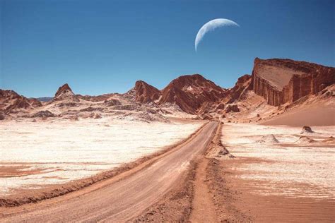 One word = wow! How to see the moon from Moon Valley in the Atacama ...