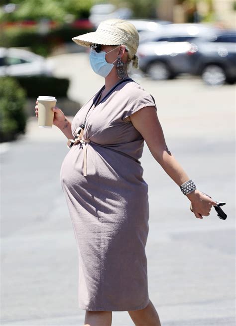 Katy Perry - Shows her baby bump in Santa Barbara - California-34 ...