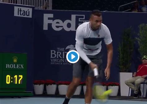 Kyrgios Serve : Nick Kyrgios celebrates underarm serve | Tennis Tonic ...