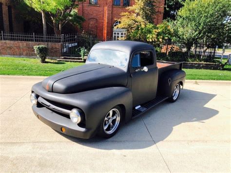 nicely customized 1952 Ford F 100 custom truck for sale