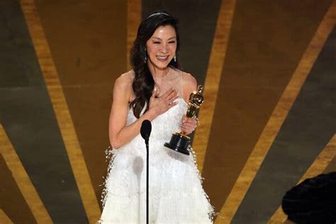 Michelle Yeoh Makes Oscar History as First Asian to Win Best Actress ...