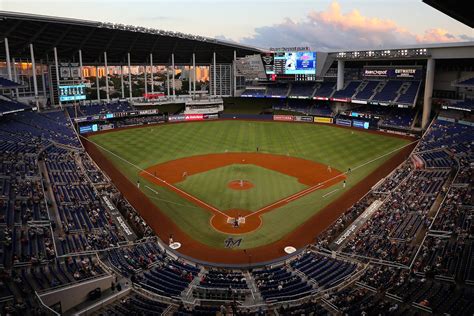 How Does Miami's LoanDepot Park Stack Up Against Other Baseball Stadiums? | Miami New Times