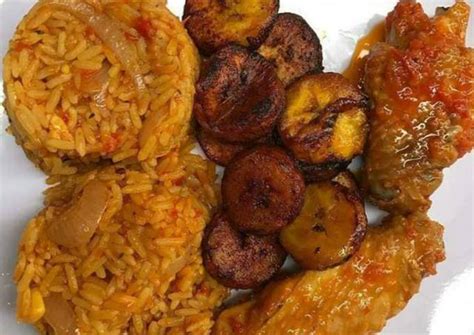 Jollof rice,turkey and fried plantain Recipe by Amaka Patience Emmanuel - Cookpad