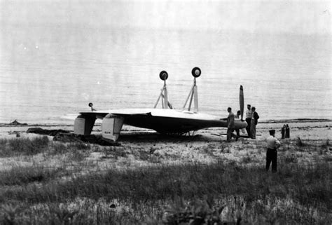 Vought V-173 "Flying Pancake". A Truly Weird Wing! - Aviation Humor