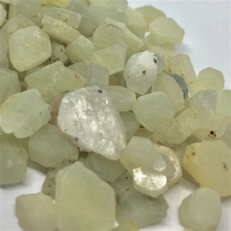 Lot of Natural Rough White Sapphire - 400.00 Ct. - Catawiki