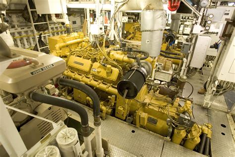 Free picture: ship, engine, room