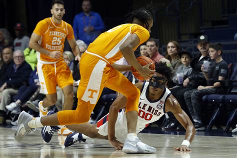 Tennessee Basketball: Highlights from Vols’ win vs Ole Miss Rebels