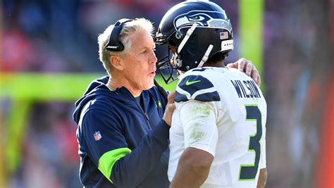 Seahawks Give Update on Russell Wilson’s Contract | Heavy.com