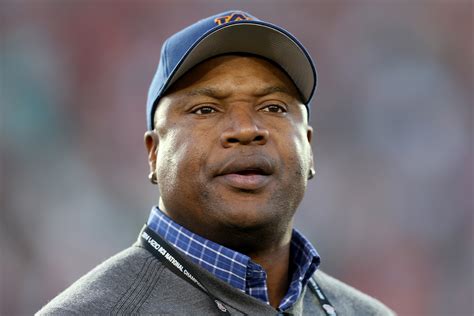 Bo Jackson Paid For Uvalde School Shooting Victims' Funerals | Crime News